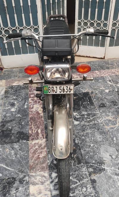 Honda cg125| Model 2004| All documents clear