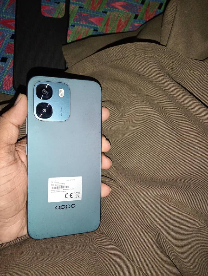 OPPO A6 0