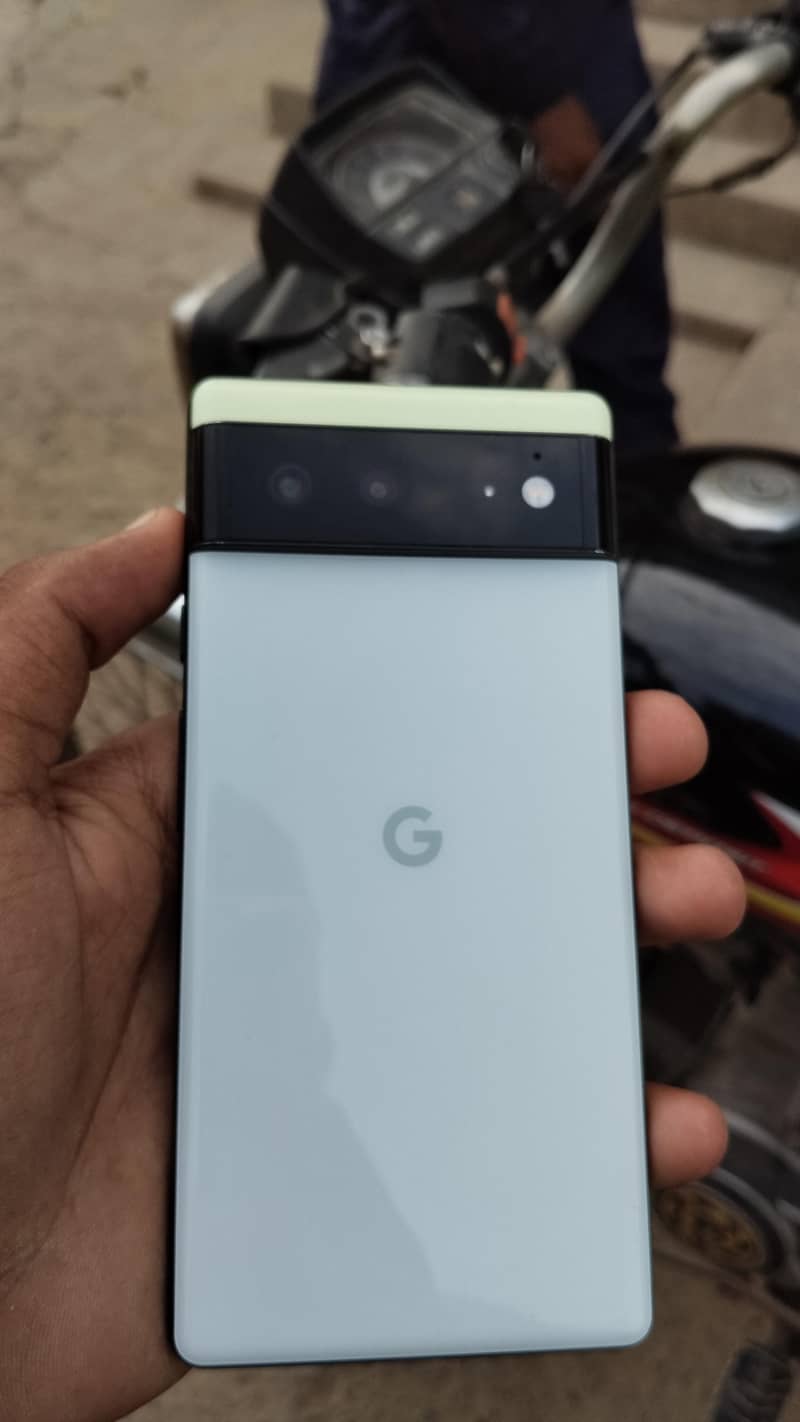 Google Pixel 6 2