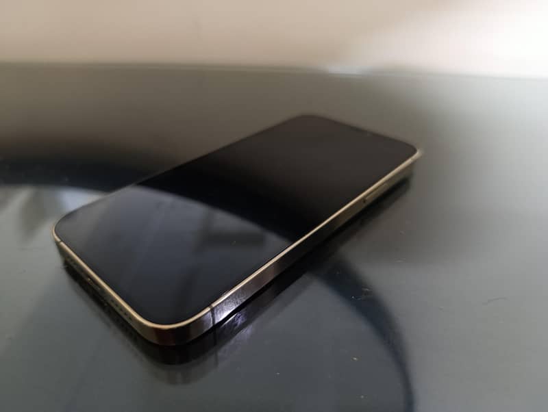 Apple iPhone 12 Pro 2