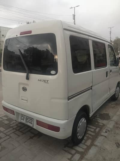 Daihatsu Hijet 2016