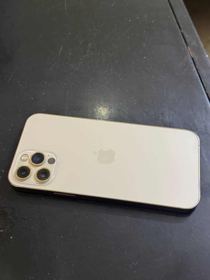 Apple iPhone 12 Pro 0