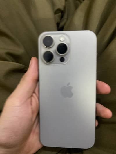 Apple iPhone 15 Pro Max