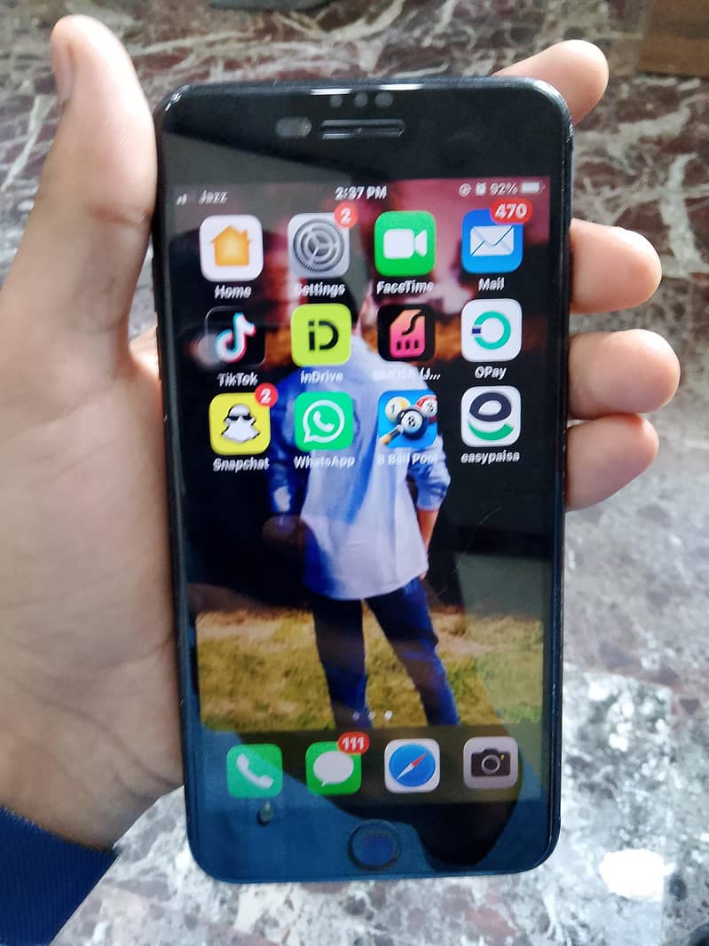 Apple iPhone 7 Plus 4
