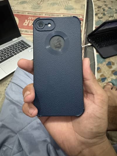 Apple iPhone 7