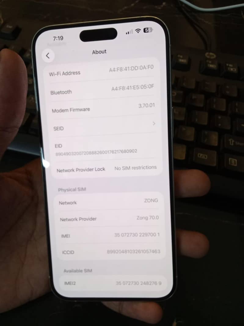 Apple iPhone 15 Pro Max 5