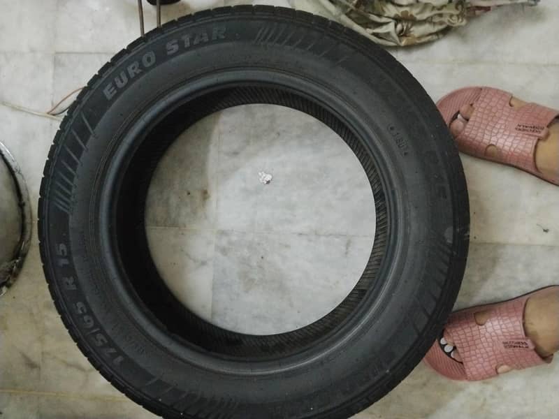4 tyres 6