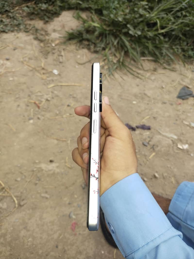 Tecno CAMON 20 3