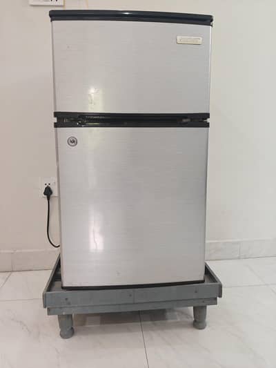 Small Fridge for sale excellent condition