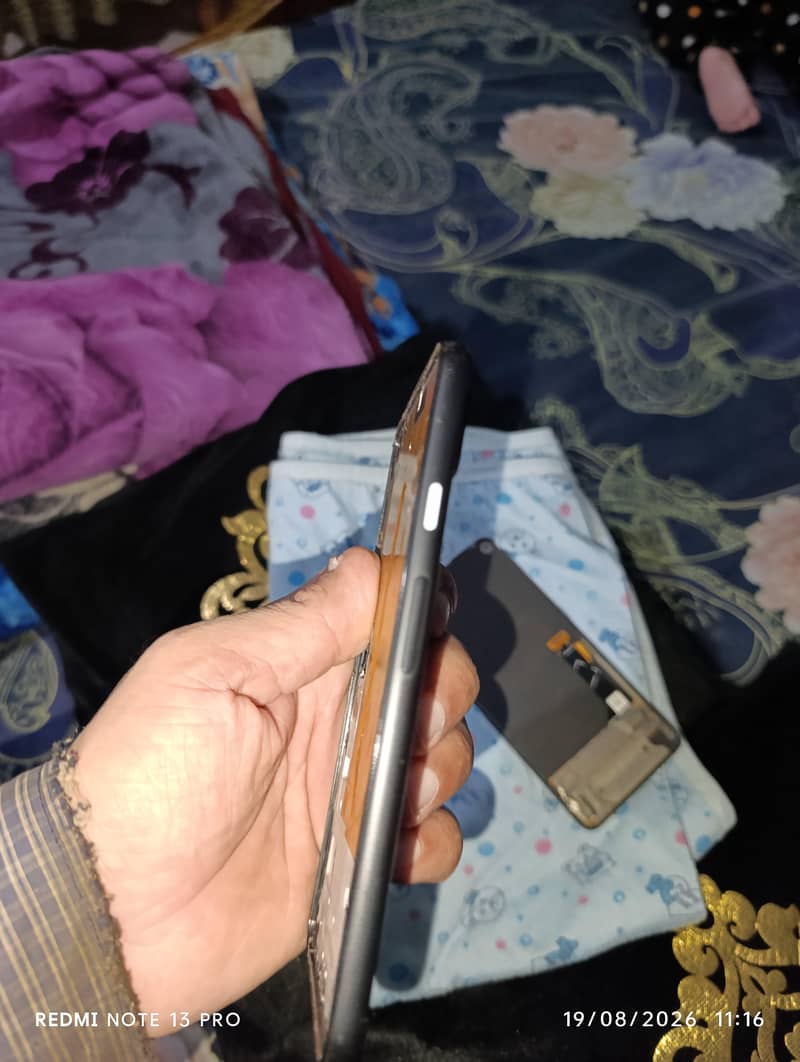 google pixel 4a5g 1