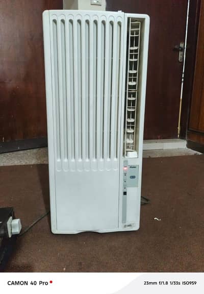 window AC. 0.75ton