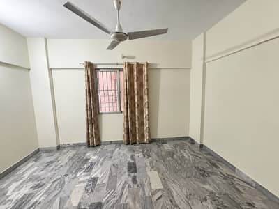 2 bed dd flat available for sale in juhar block 16