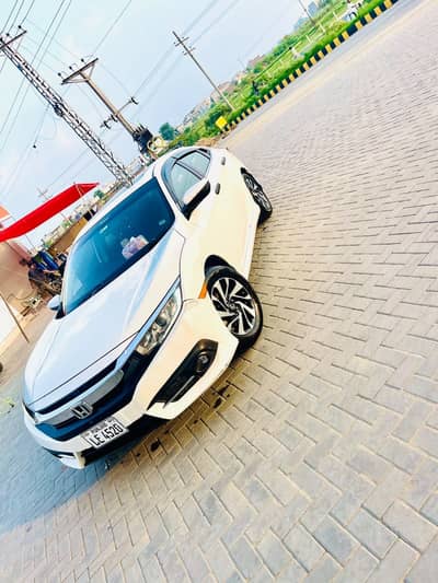 Honda Civic Oriel 2017