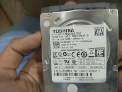 500 GB hard drive - Toshiba
