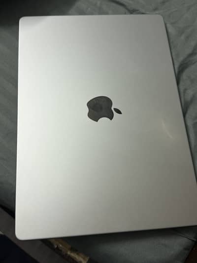 MacBook M1 Pro 16-1TB. 91 health