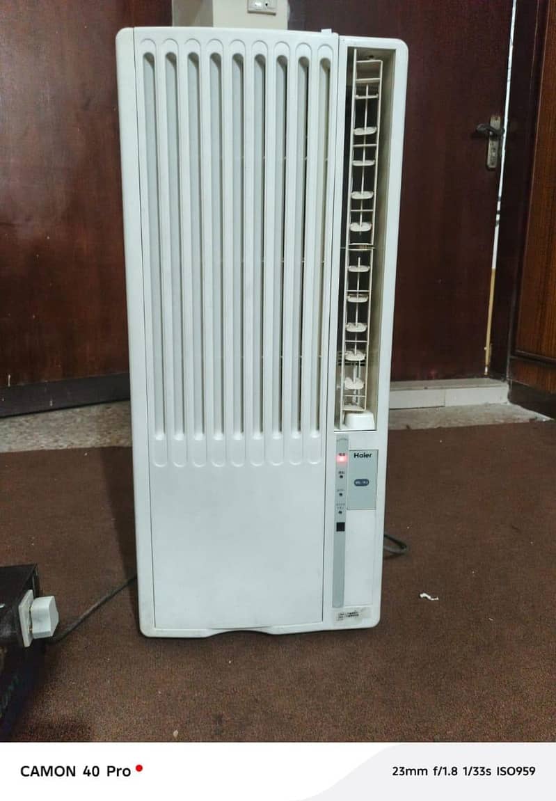window AC 0.75 ton 4