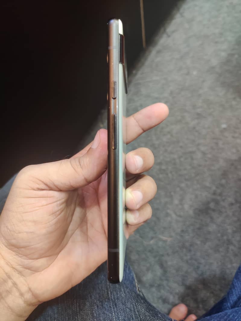 Google Pixel 6a 3