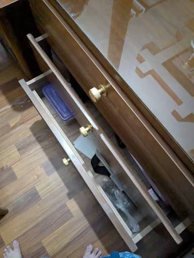 dressing with 2 side table Nd kids cupboard