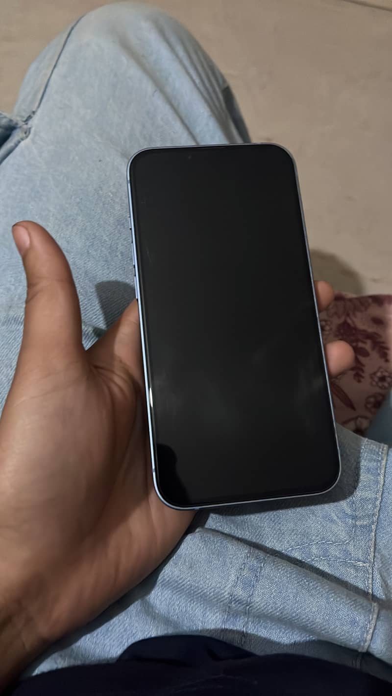 Apple iPhone 14 1