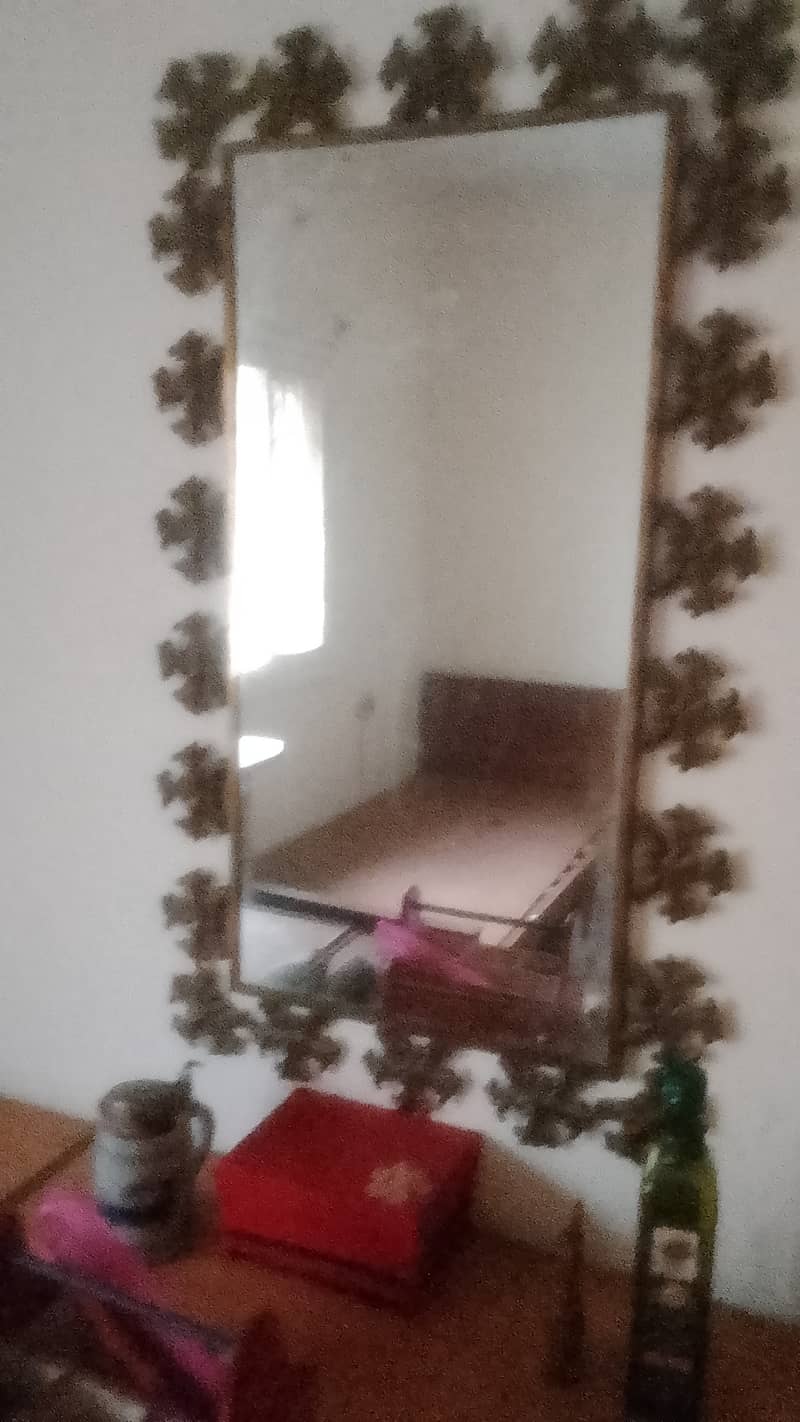 Bronze mirrors 1