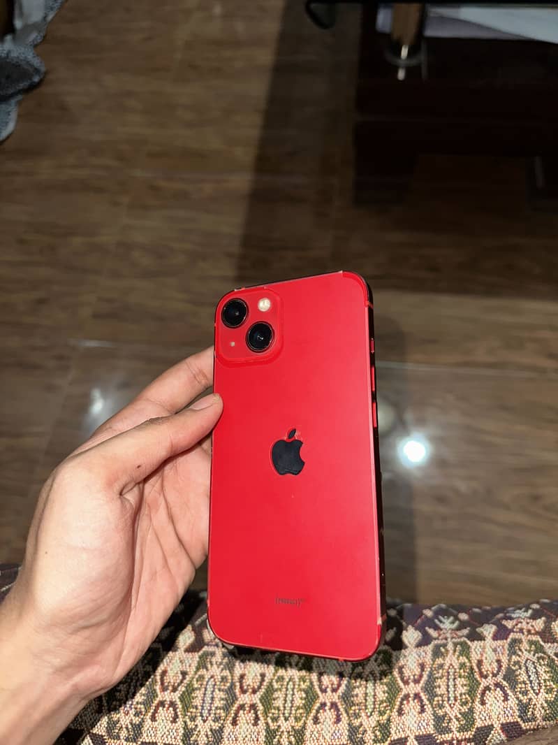 Apple iPhone 13 1