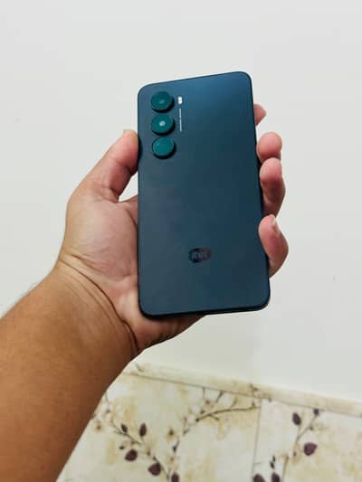 Itel A100 ONLY PHONE