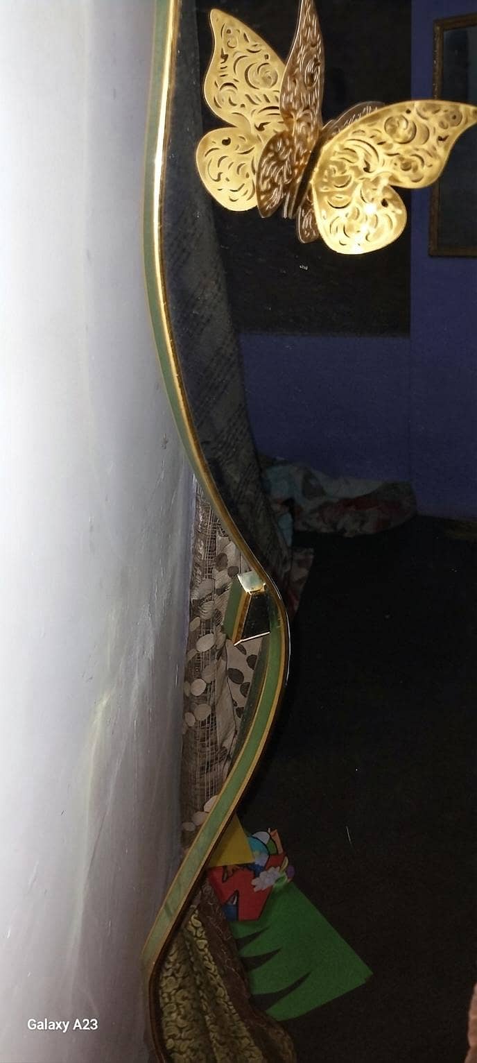 6ft Mirror 4