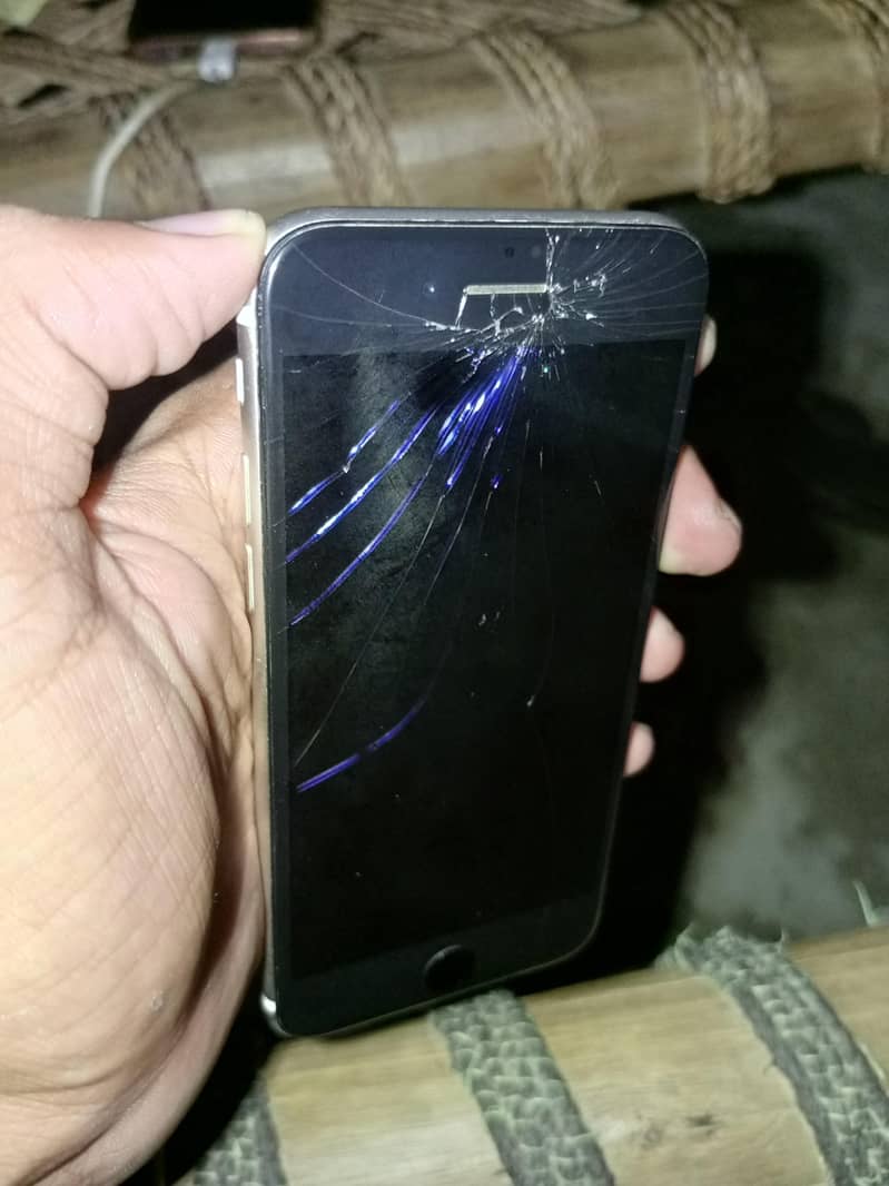 Apple iPhone SE 4