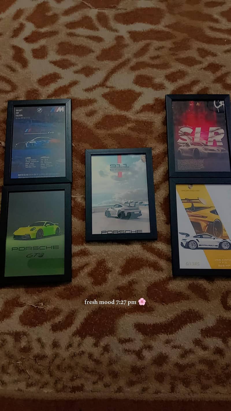 wall decorations 0