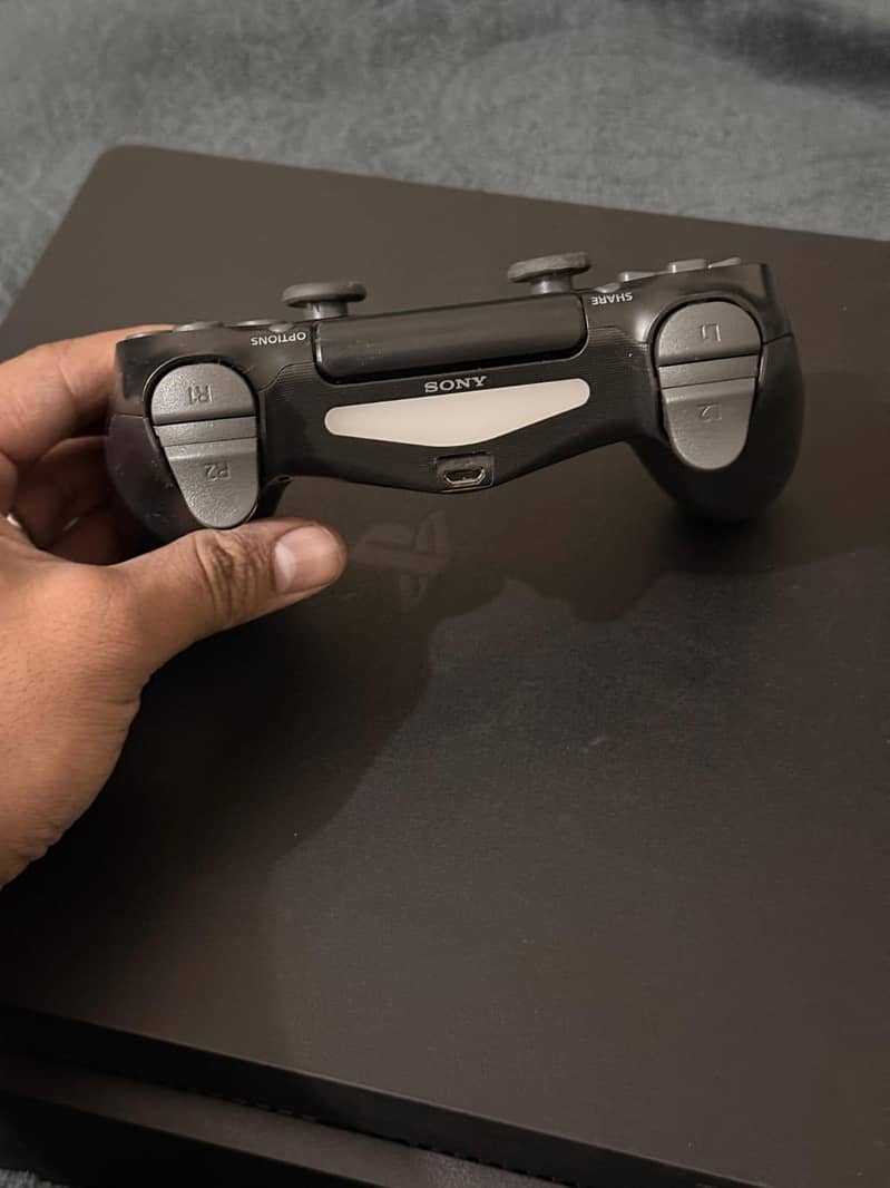 playstation 4 slim rate 54000 8