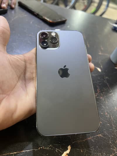 Apple iPhone 12 Pro jv