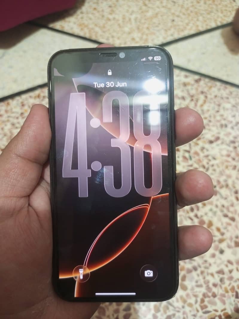Apple iPhone 11 Pro 2