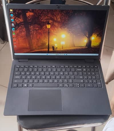 Dell latitude 3520 . . core i5 11th Generation laptop.