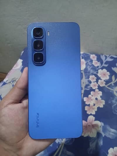 Infinix Hot 60 i