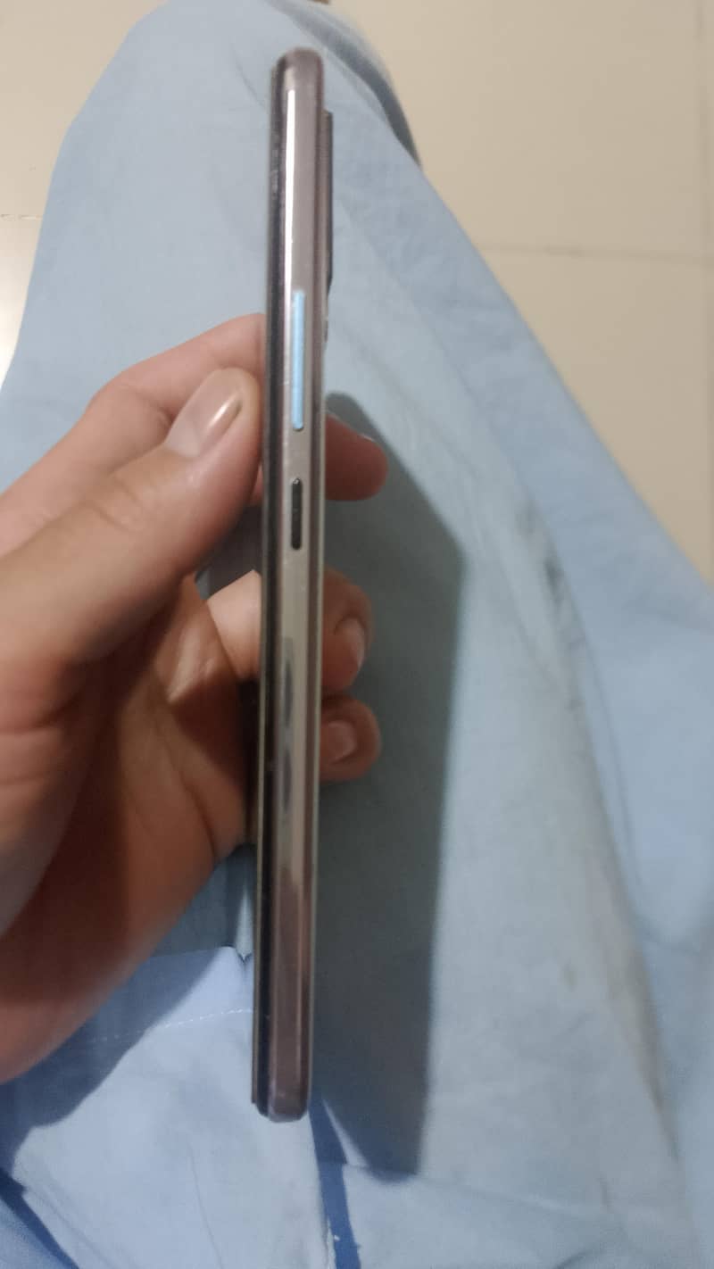 Vivo V21e 3