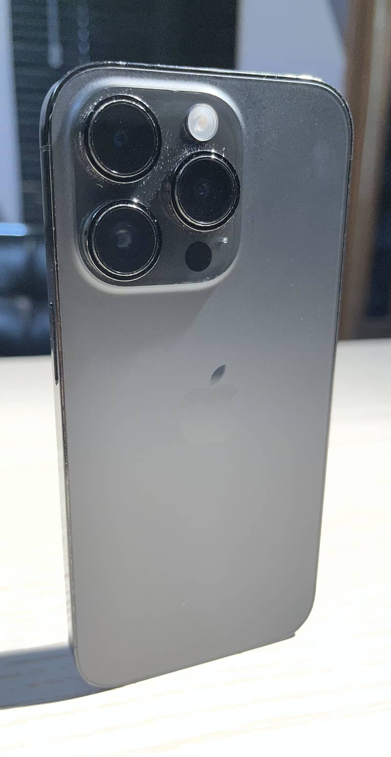 Apple iPhone 14 Pro 2
