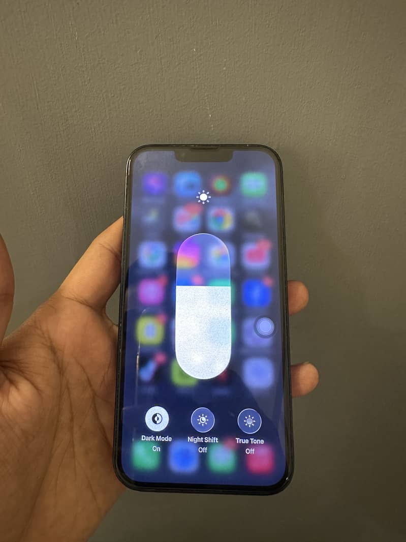 Apple iPhone 13 3