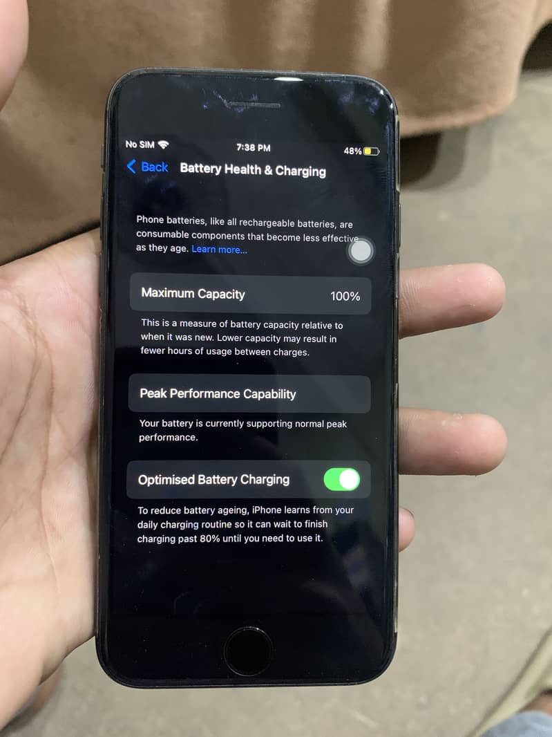 Apple iPhone 8 0
