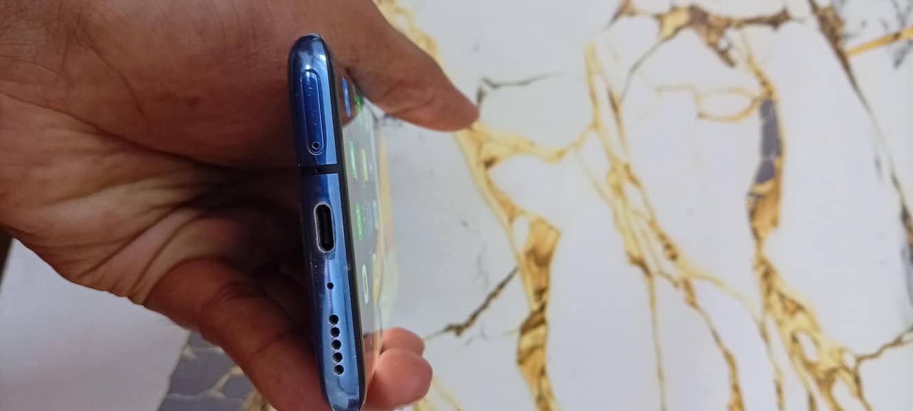 One Plus 7 Pro 3