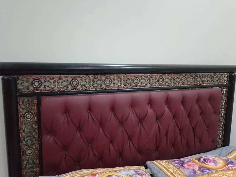 bed and sofa set 8