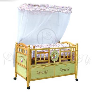 Baby cot bed
