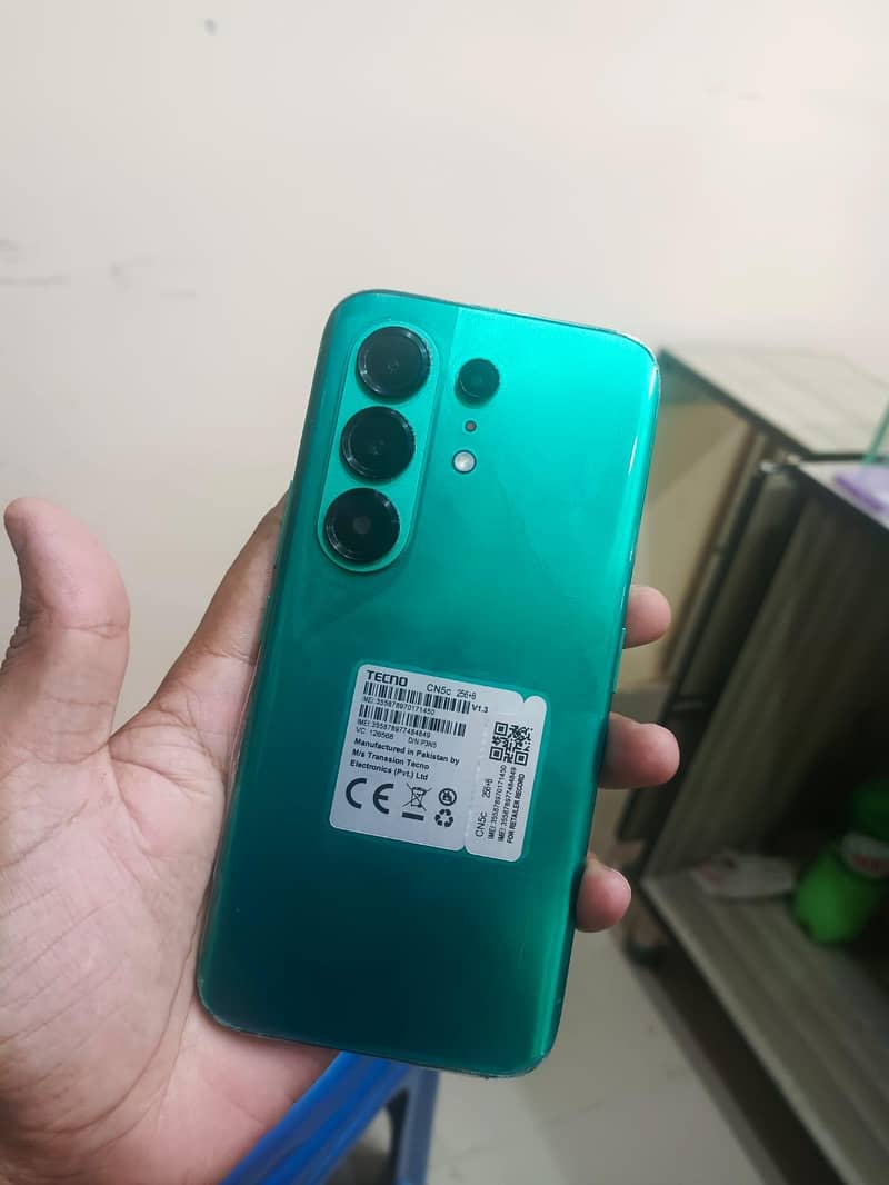 Tecno Camon 50 Pro 0