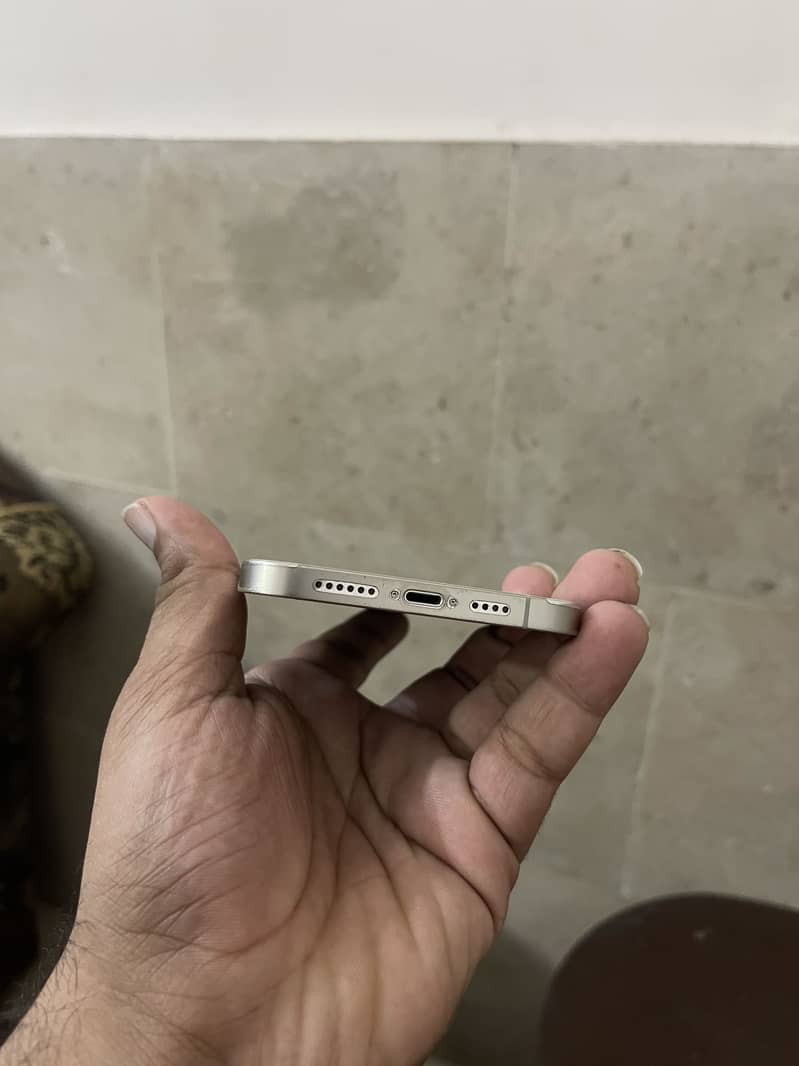 Iphone 12 pro max 5