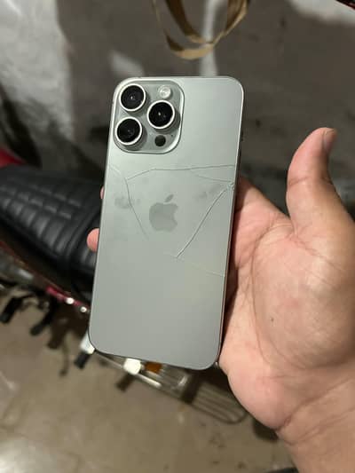 Apple iPhone 15 Pro Max