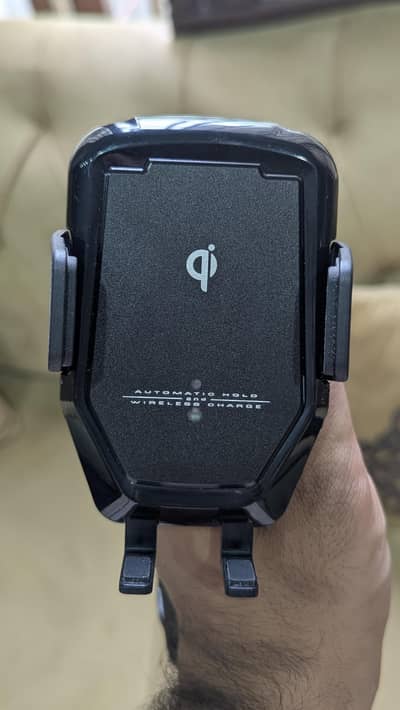 Kashimura KW-31 Car Wireless Charger & Phone Holder Fast Charging