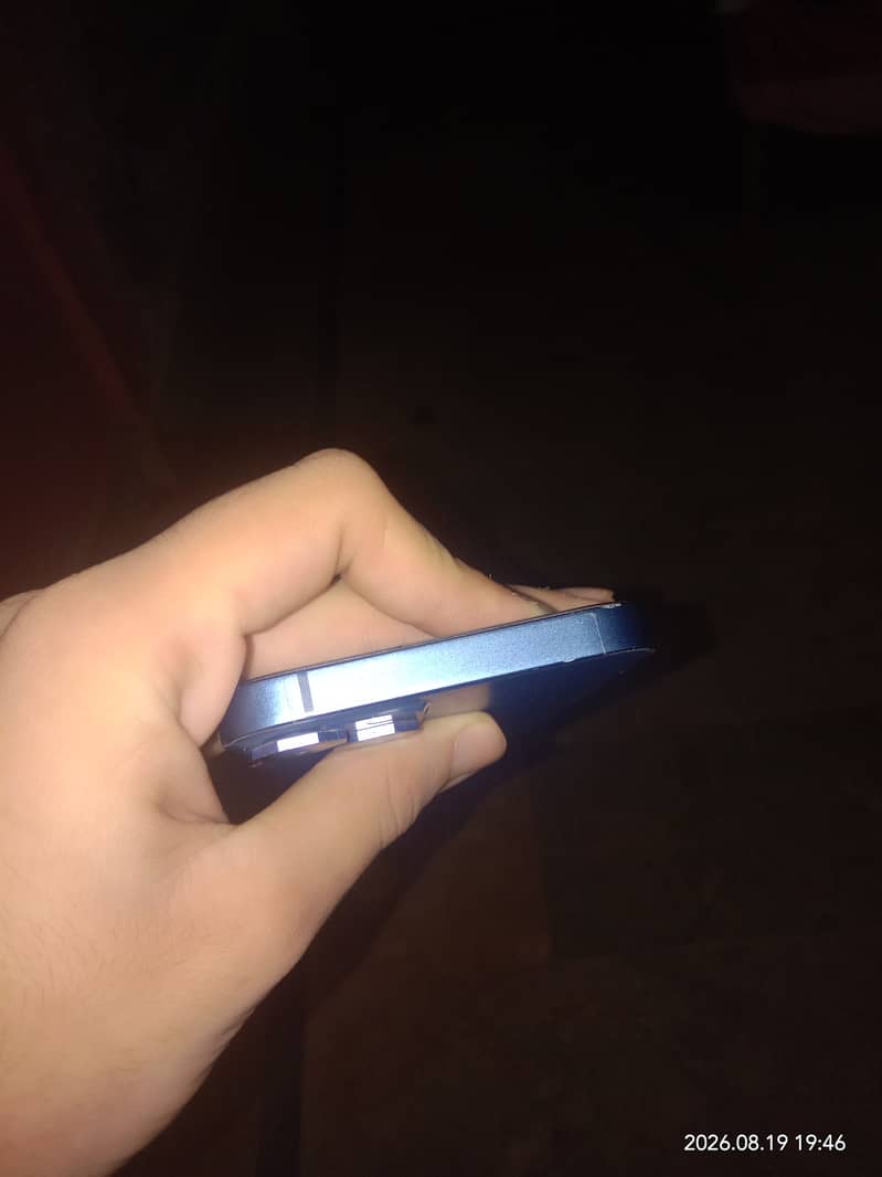 Apple iPhone 13 4