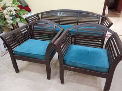 5seater sofa with table