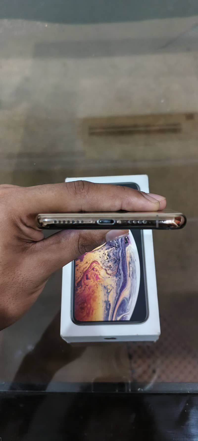 Apple iPhone XS Max 5