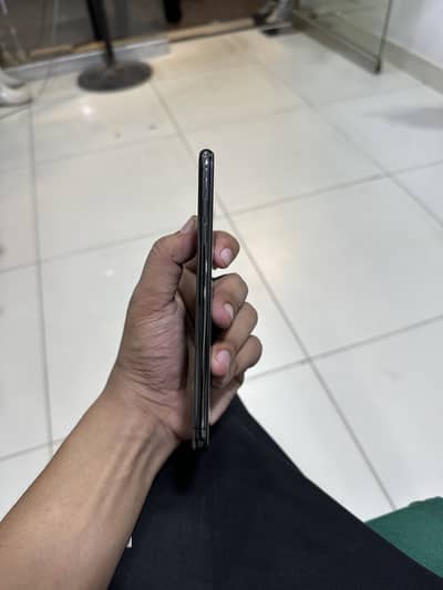 IPHONE XS MAX
