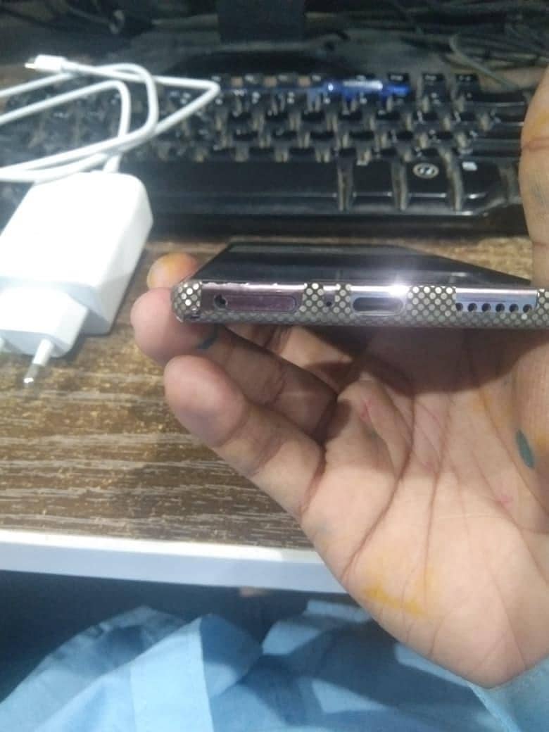 Infinix Zero 40 3